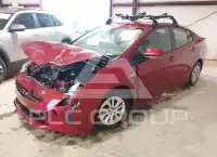 2017 Toyota PRIUS фото