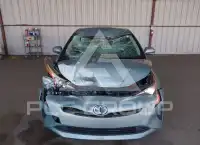 2017 Toyota PRIUS фото