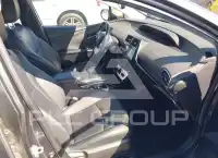 2017 Toyota PRIUS photo