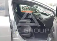 2017 Toyota PRIUS фото