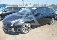 2017 Toyota PRIUS фото