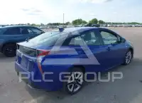 2017 Toyota PRIUS фото