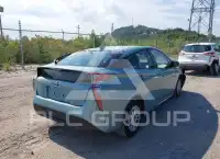 2017 Toyota PRIUS фото