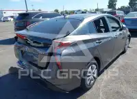 2017 Toyota PRIUS фото
