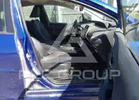 2017 Toyota PRIUS photo