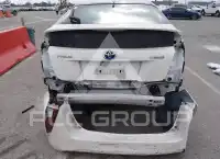 2017 Toyota PRIUS photo