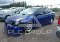 2017 Toyota PRIUS photo