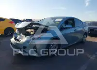 2017 Toyota PRIUS photo