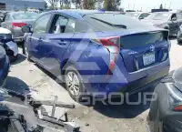 2017 Toyota PRIUS photo