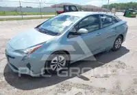 2017 Toyota PRIUS фото