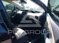 2017 Toyota PRIUS photo