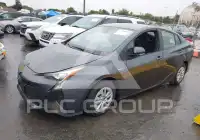 2017 Toyota PRIUS фото