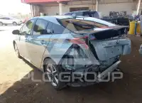 2017 Toyota PRIUS фото