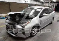 2017 Toyota PRIUS фото