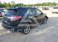 2017 Toyota RAV4 photo