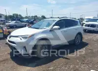 2017 Toyota RAV4 фото