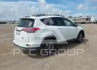 2017 Toyota RAV4 photo