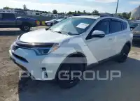2017 Toyota RAV4 фото