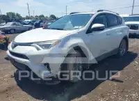 2017 Toyota RAV4 фото