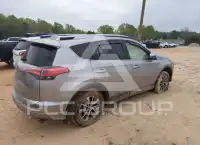 2017 Toyota RAV4 photo