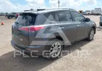 2017 Toyota RAV4 фото