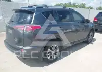 2017 Toyota RAV4 фото