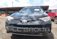 2017 Toyota RAV4 фото