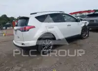 2017 Toyota RAV4 фото