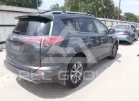 2017 Toyota RAV4 фото