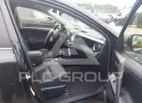 2017 Toyota RAV4 фото