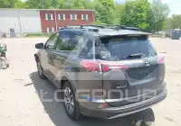 2017 Toyota RAV4 фото