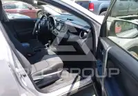 2017 Toyota RAV4 фото