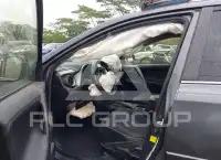 2017 Toyota RAV4 photo