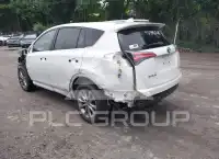 2017 Toyota RAV4 photo