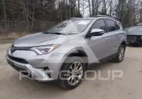 2017 Toyota RAV4 фото