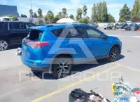 2017 Toyota RAV4 фото