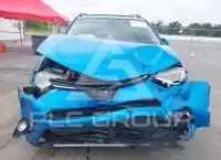 2017 Toyota RAV4 фото