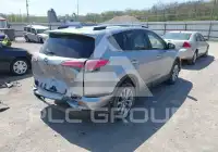 2017 Toyota RAV4 фото