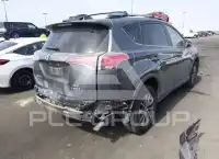 2017 Toyota RAV4 photo