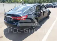 2017 Toyota AVALON photo