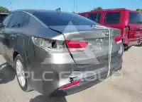 2017 KIA Optima photo