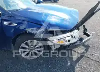 2017 KIA Optima photo