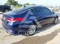 2017 KIA Optima фото