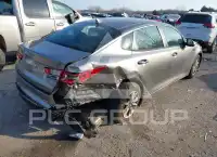 2017 KIA Optima photo