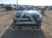 2017 KIA Optima photo