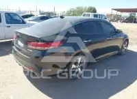 2017 KIA Optima photo