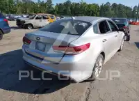 2017 KIA Optima photo