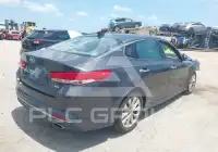 2017 KIA Optima фото