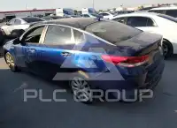 2017 KIA Optima photo