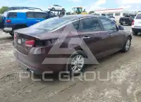 2017 KIA Optima photo